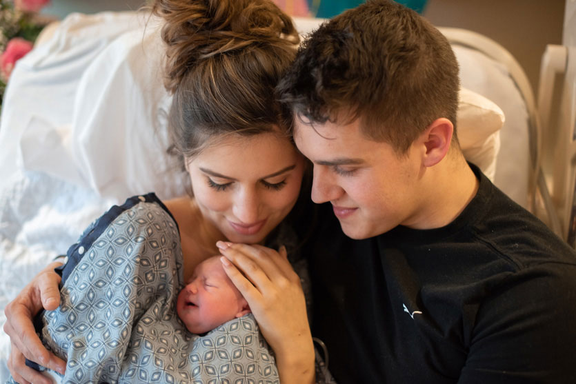 Evan and Carlin (Bates) Stewart Welcome Baby Girl Layla Rae Stewart. PHOTO CREDIT: Taryn Yager