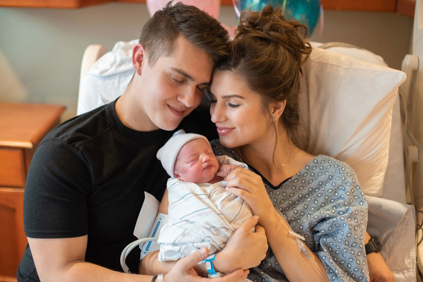Evan and Carlin (Bates) Stewart Welcome Baby Girl Layla Rae Stewart. PHOTO CREDIT: Taryn Yager